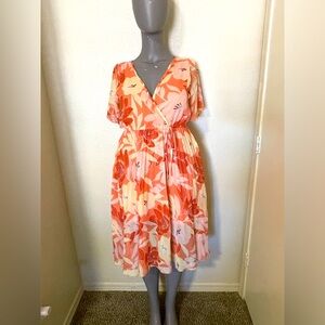 Floral peach pleated faux tie dress. Large